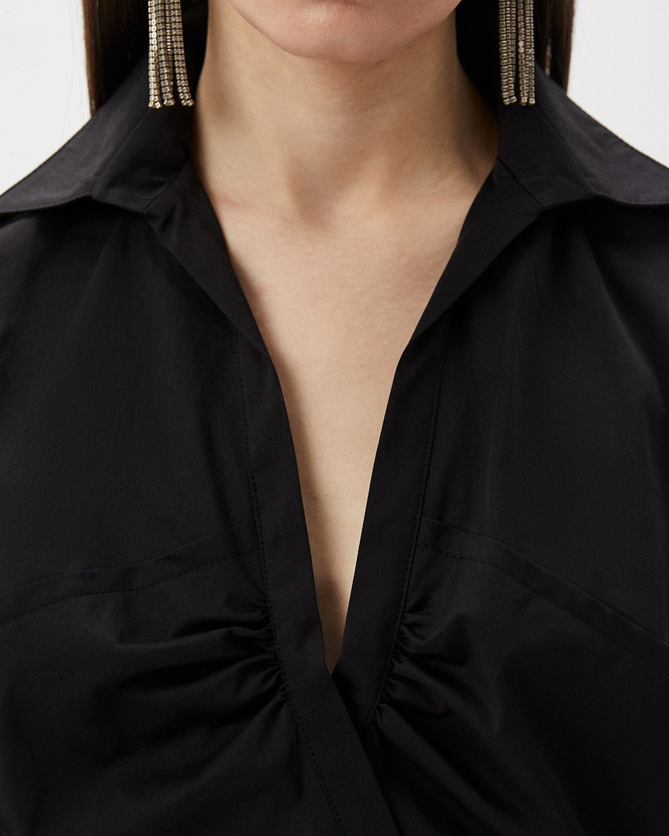 КОРОТКОЕ ПЛАТЬЕ С V-ОБРАЗНЫМ ВЫРЕЗОМ ANDARA