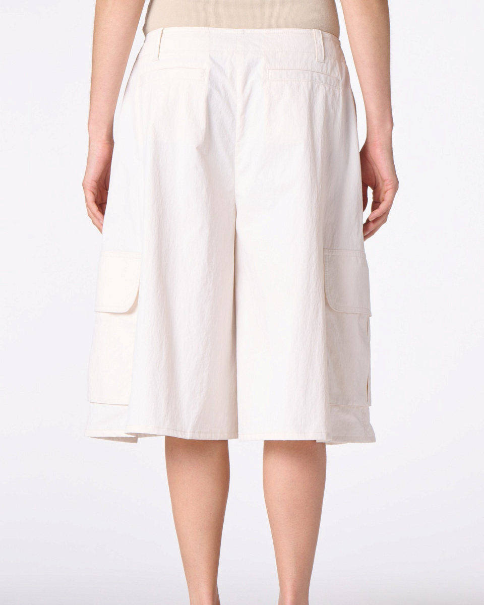 БЕЛЫЕ УДЛИНЕННЫЕ ШОРТЫ WAFFA