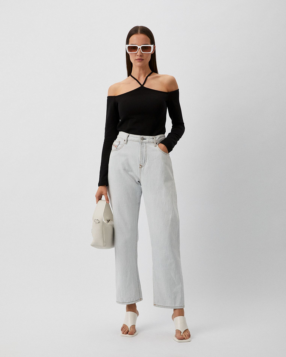 УКОРОЧЕННЫЙ ТОП С ВЫРЕЗОМ GRENADE