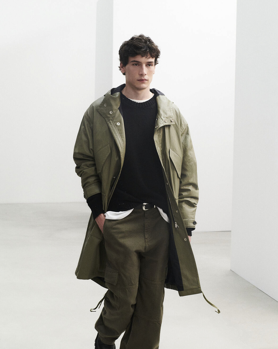 ПАРКА С КАПЮШОНОМ YUTA ПАРКА С КАПЮШОНОМ YUTA